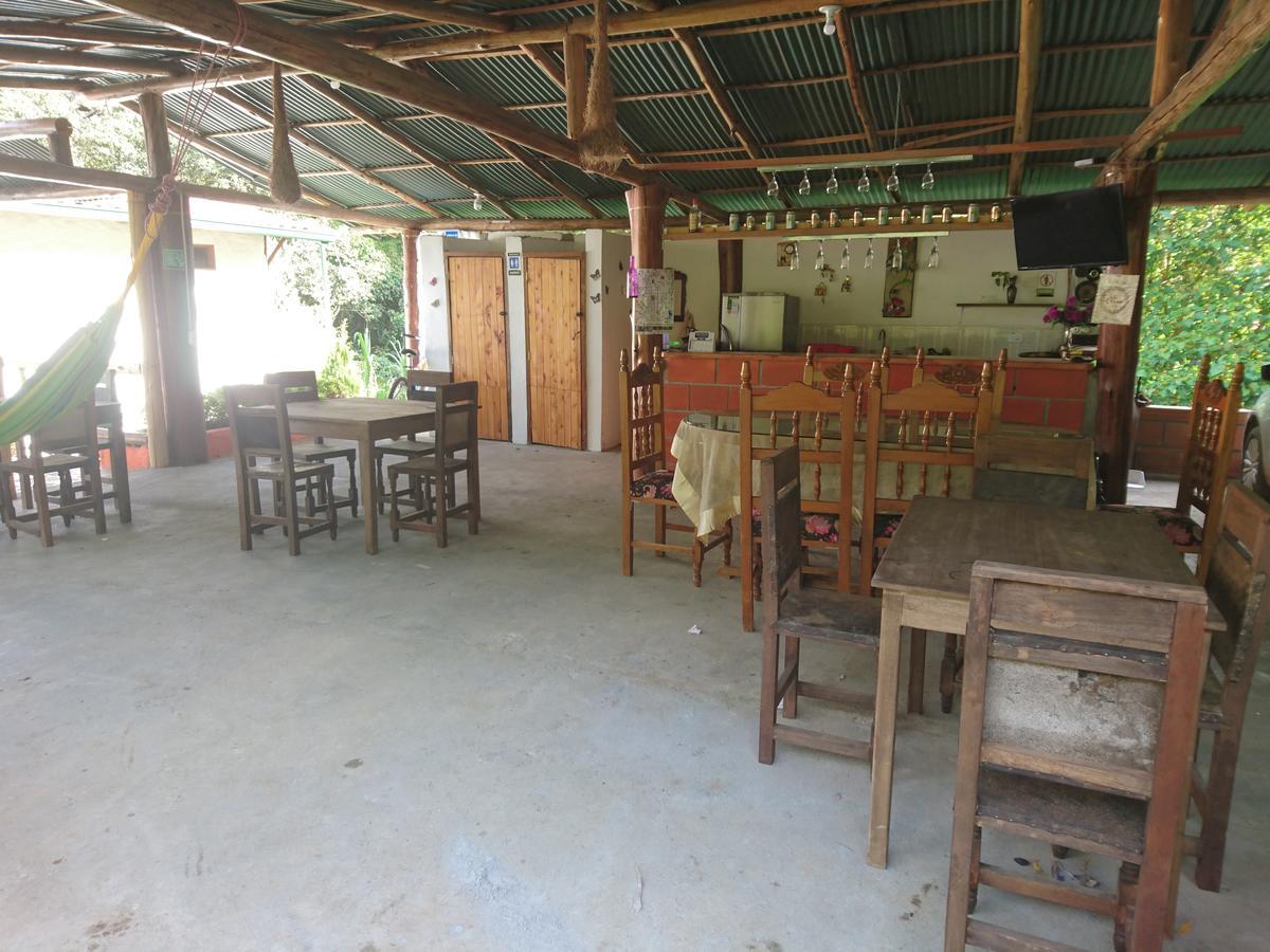 Hostal Encanto La Salada Jardin Exterior photo